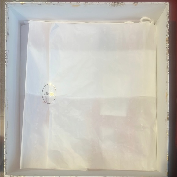 Dior Coral Pink Pouch - Picture 5 of 6